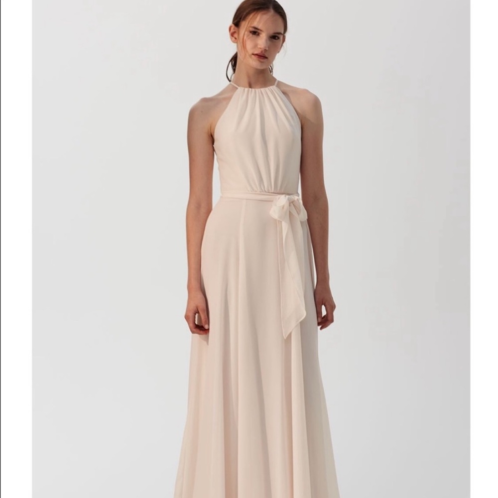 UNALTERED Amsale Kyra Halter Bridesmaid Dress - Fawn - Size 4 (unaltered)